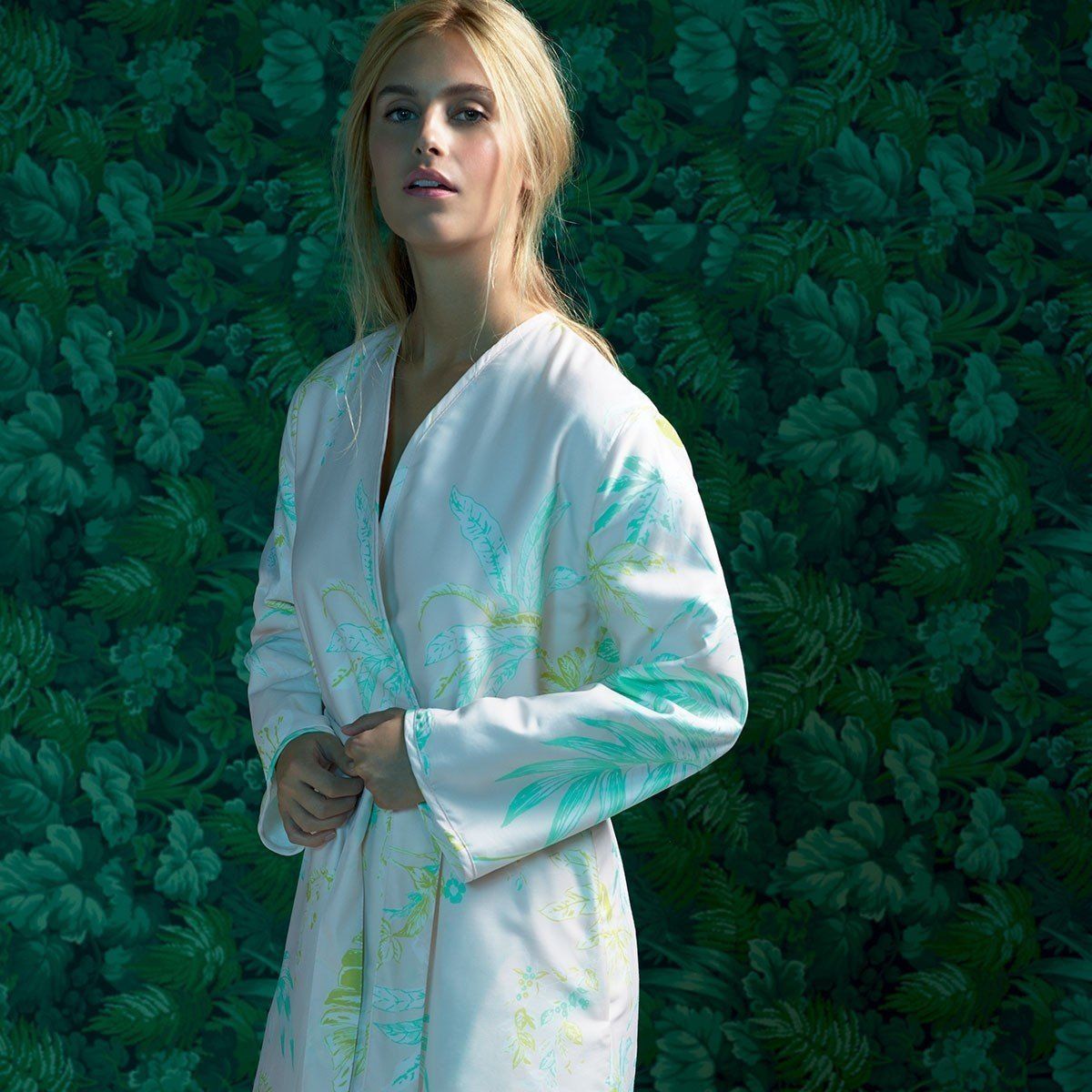 Ete Kimono Bath Robe by Yves Delorme