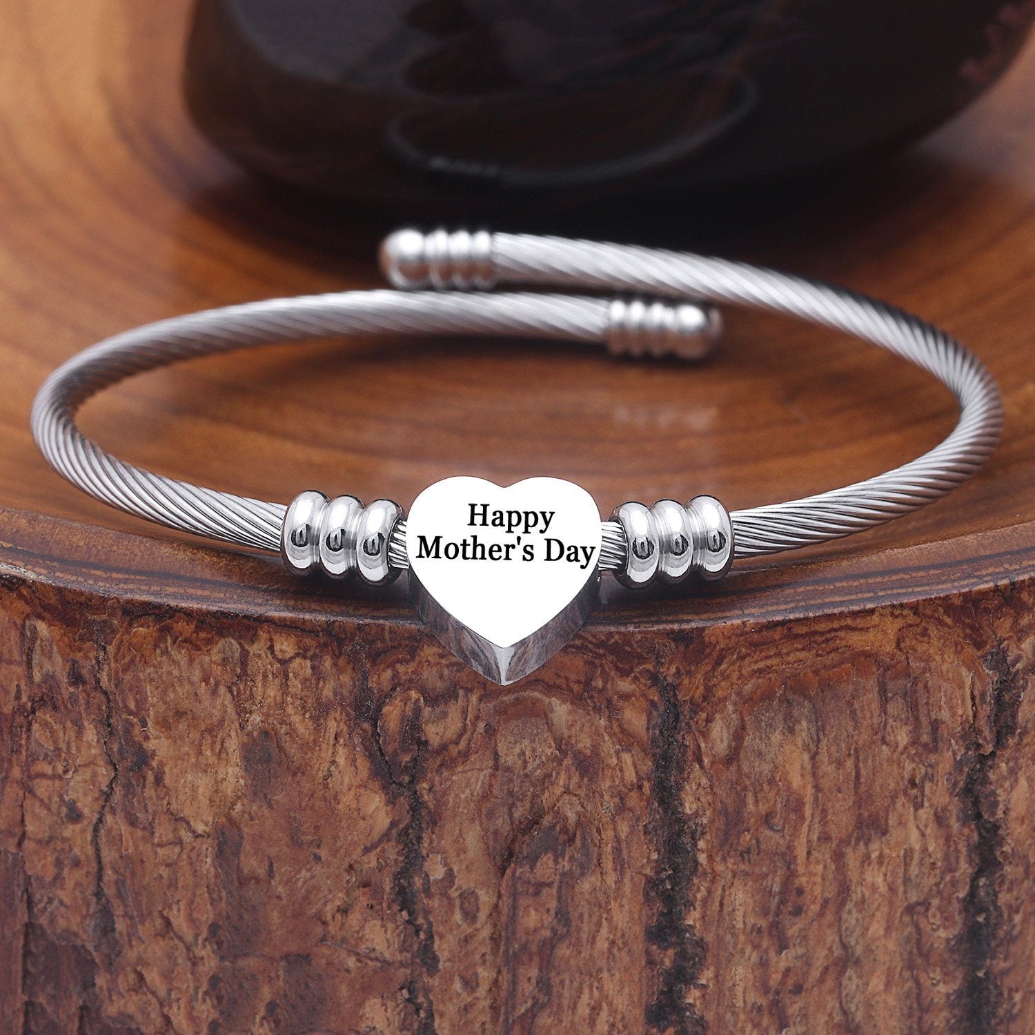 Mother&#39;s Day Stainless Steel Heart Charm Bangle Bracelet / Happy Mother&#39;s Day
