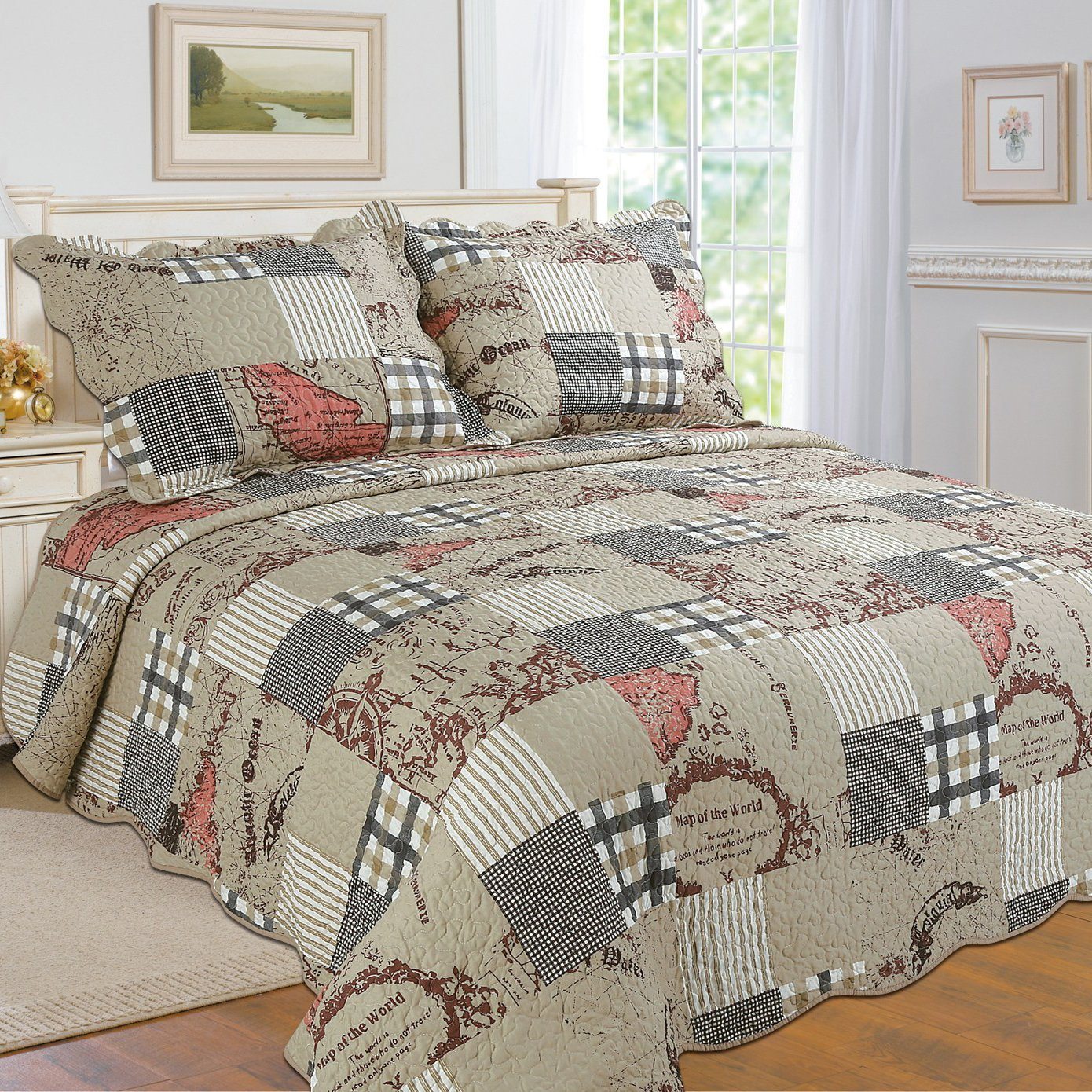 Tradition Premium Printed Reversible Quilt Sets / Taupe / Twin