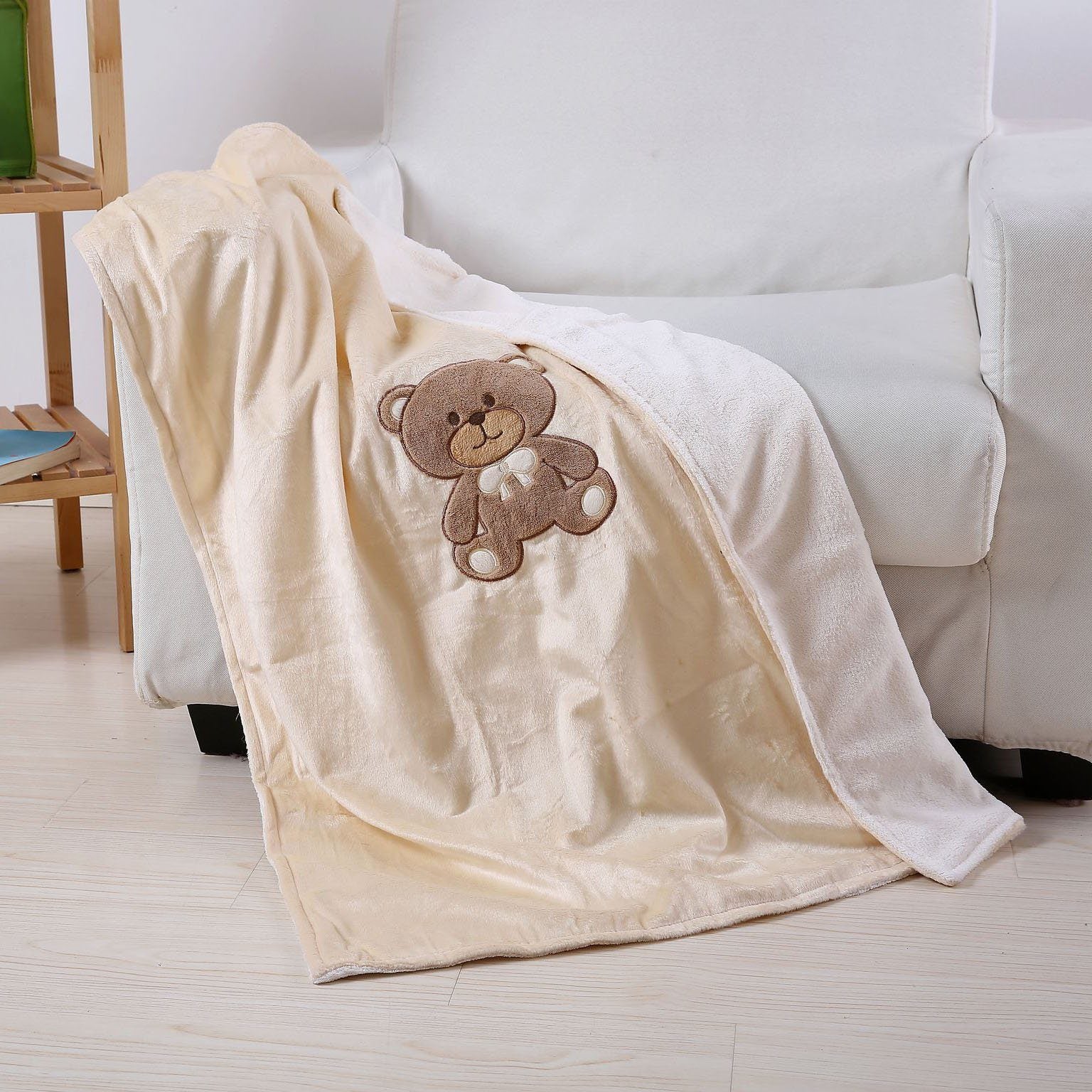 Baby Blanket Teddy Bear / Cream